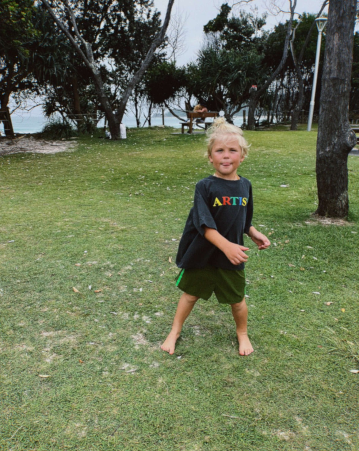 artist tee | charcoal + play print