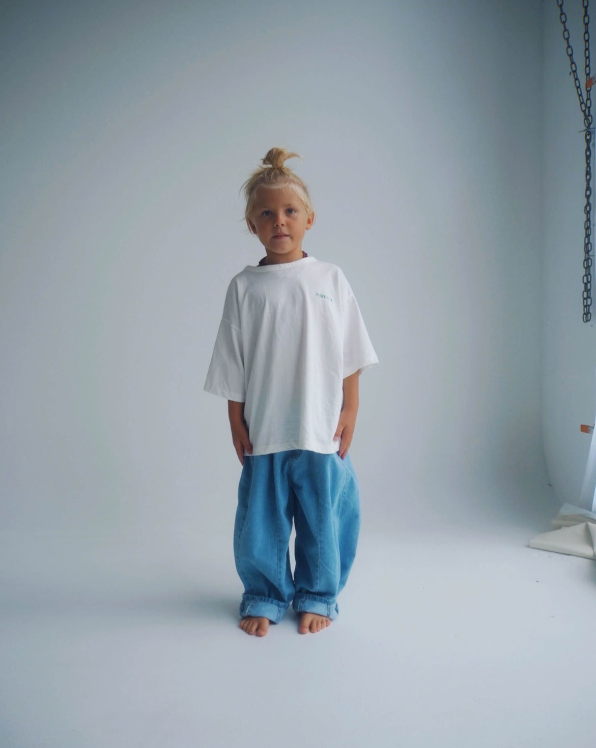 base tee | bright white