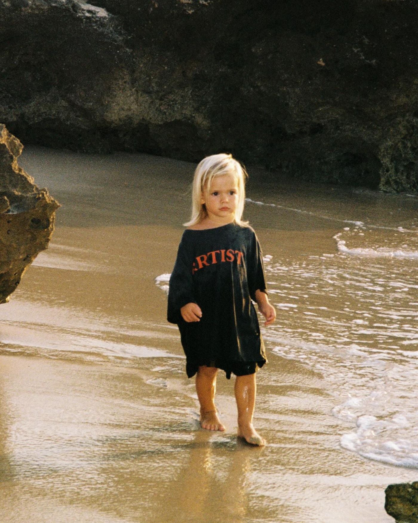 artist tee | charcoal + racer red print