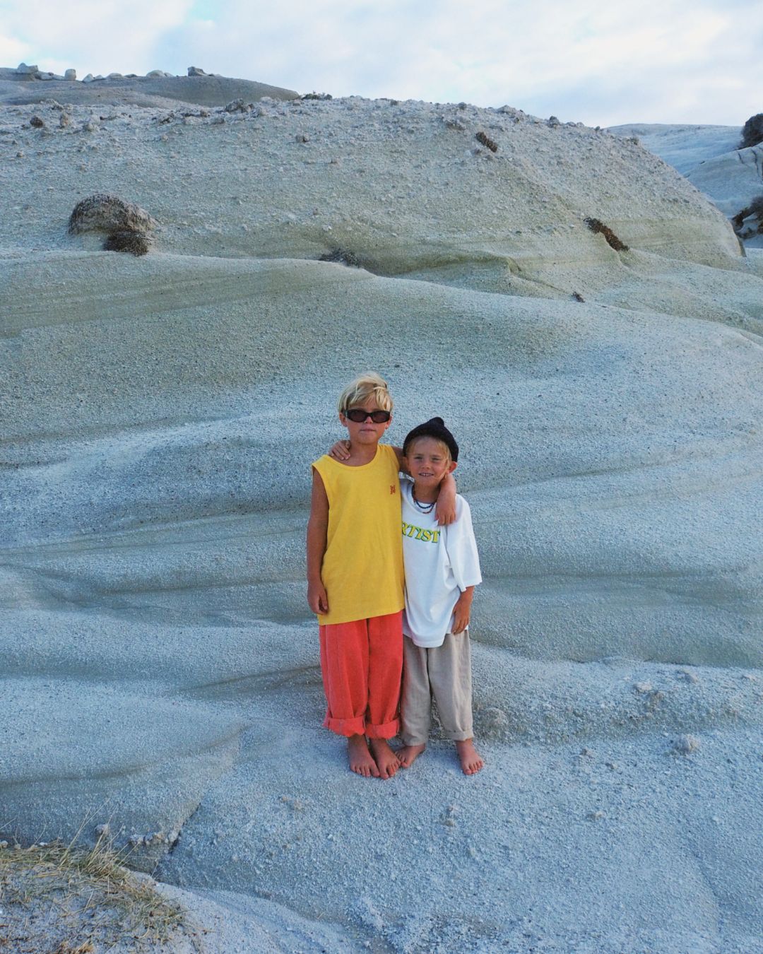 artist tee | white + yellow print