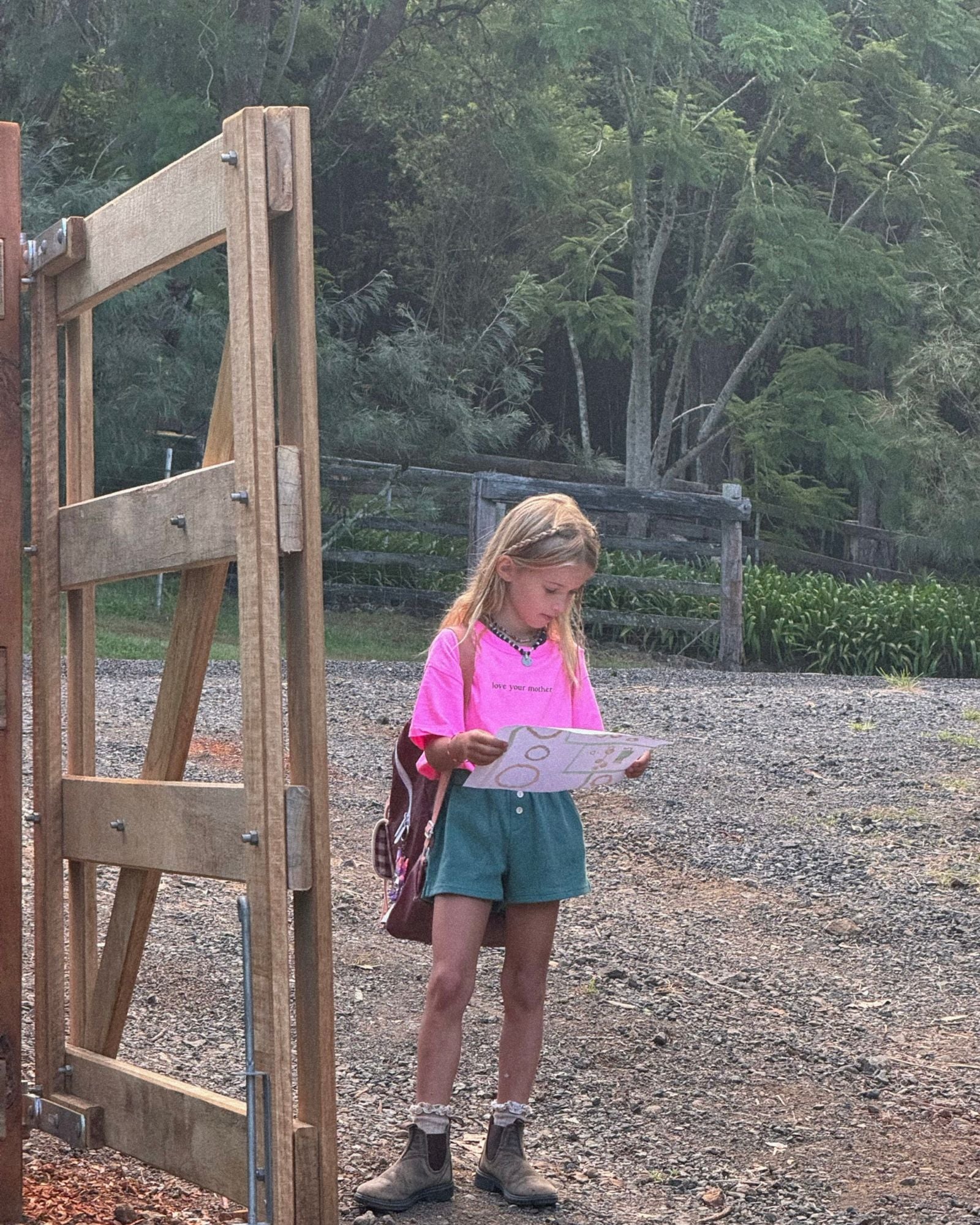 love your mother tee | pink pop