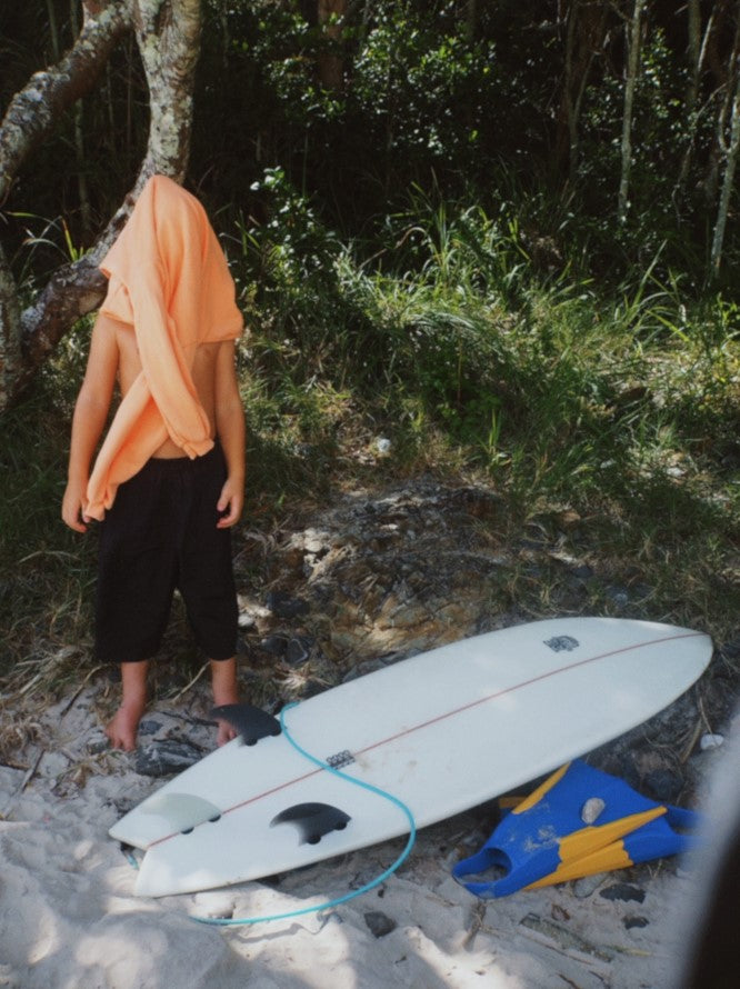 neko short | charcoal