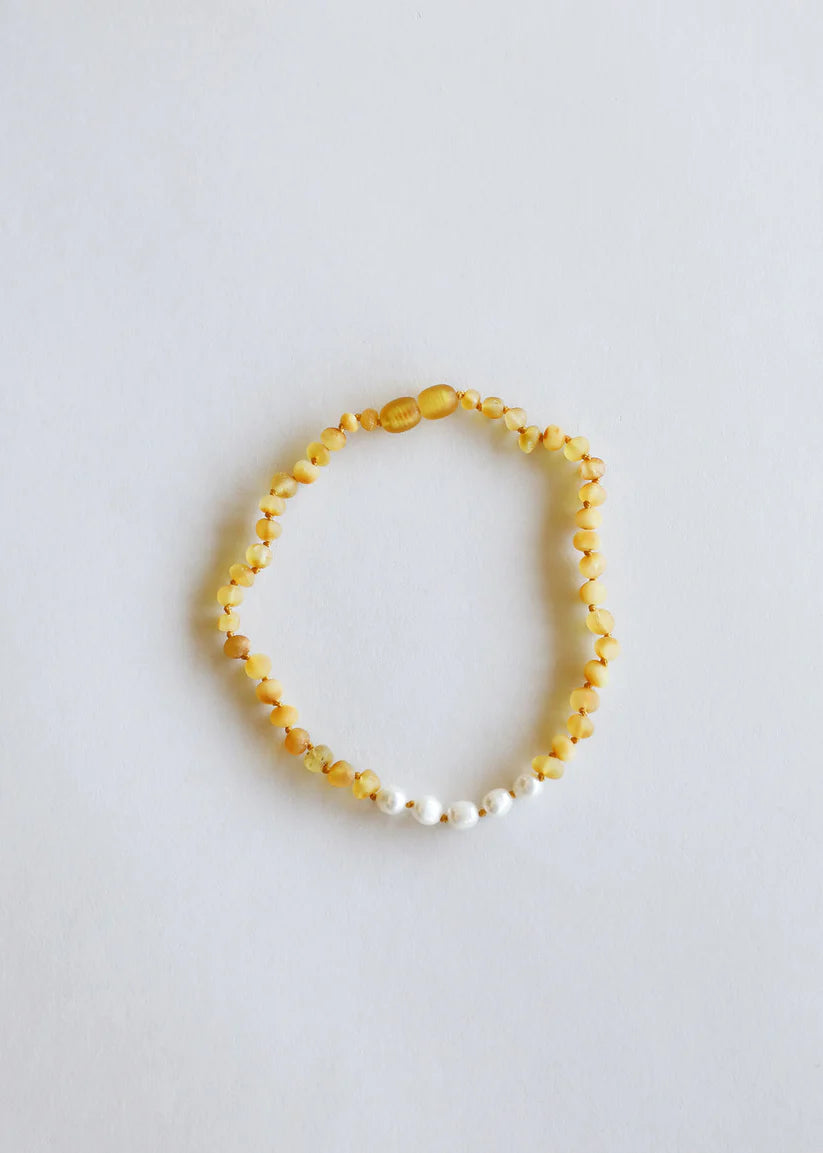 honey baltic amber + pearl | necklace