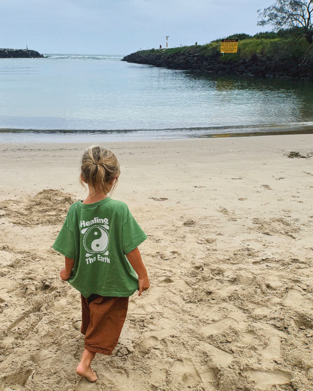 keep earth around tee | meadow