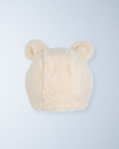 bear hat | milk