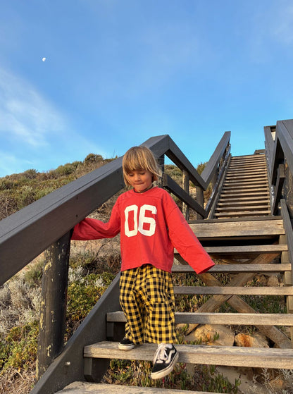 winter neko short | bumble bee