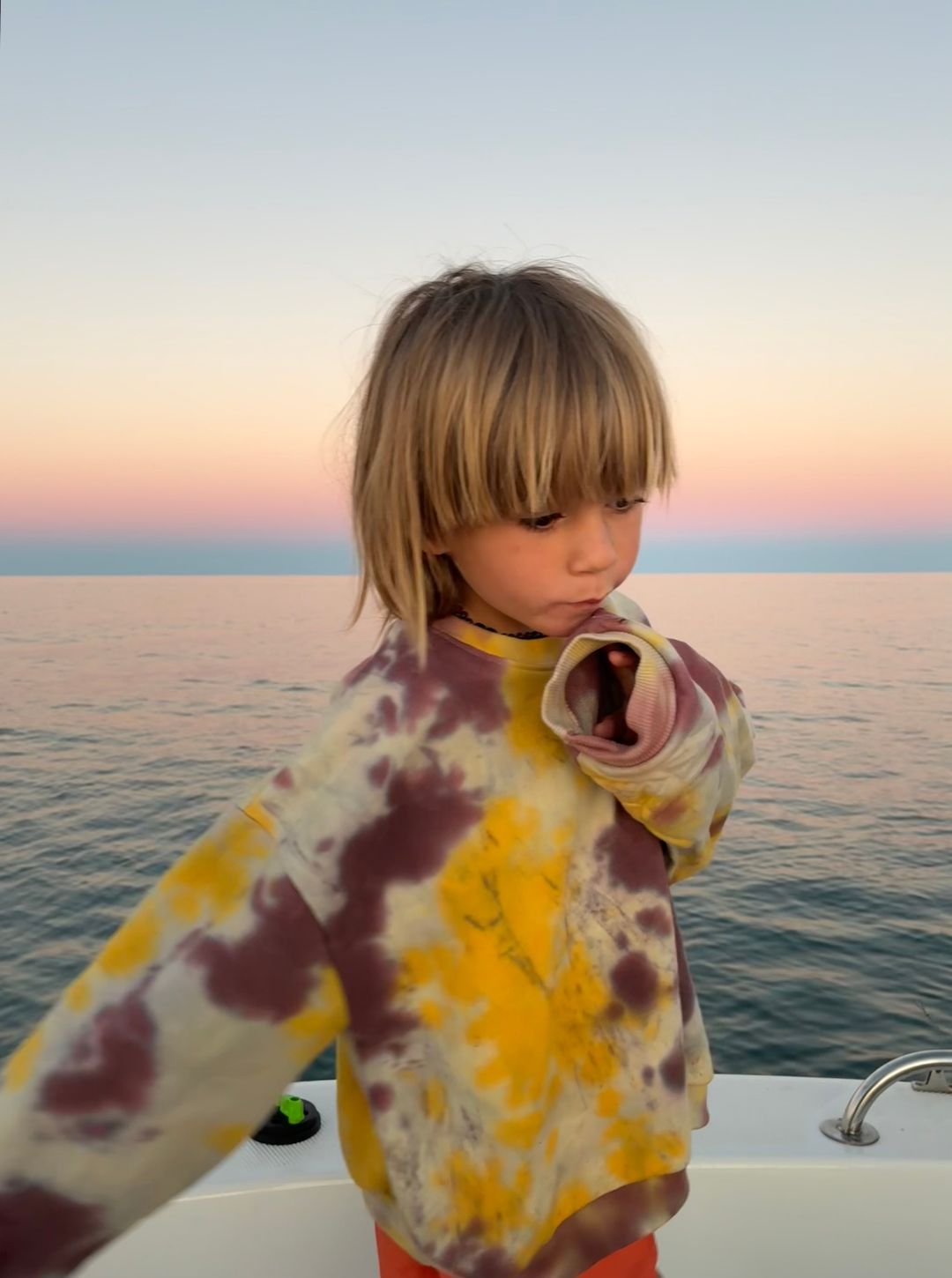 duck duck pullover | grape pop