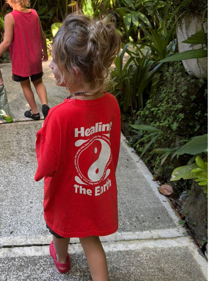 keep earth around tee | chilli