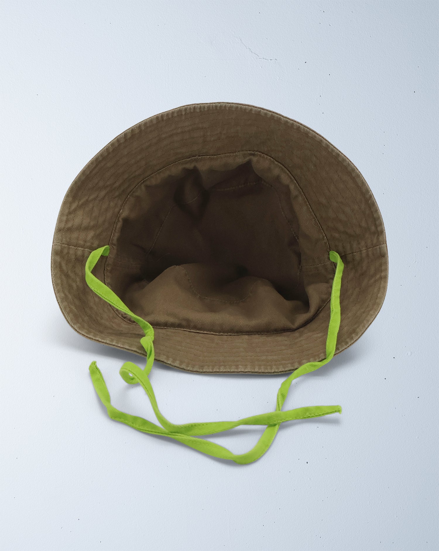 lala bucket hat | frog / khaki